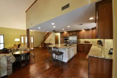 2013 Regional CoTY (NARI) Award Winning Kitchen Renovation $80,000 - $120,000 — Design-Build Services project by KM Builders