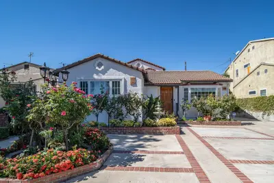 EnHaus Design & Build - Landscape Design in Arcadia, CA