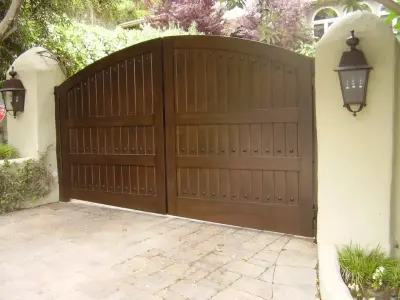 Method Doors and Gates - Garage Door Installation & Repair in Van Nuys, CA