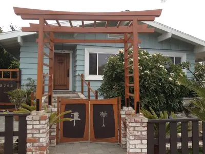 Method Doors and Gates - Garage Door Installation & Repair in Van Nuys, CA