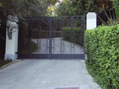 Method Doors and Gates - Garage Door Installation & Repair in Van Nuys, CA