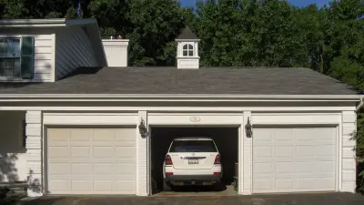 Raynor Door Company - Garage Door Installation & Repair in Northfield, MA