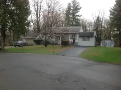 Leo's Overhead Doors - Garage Door Installation & Repair in Troy, NY