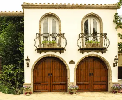Wayne Dalton Garage Doors - Garage Door Installation & Repair in Lewisville, TX