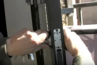 Genius Locksmith - Garage Door Installation & Repair in Tampa, FL