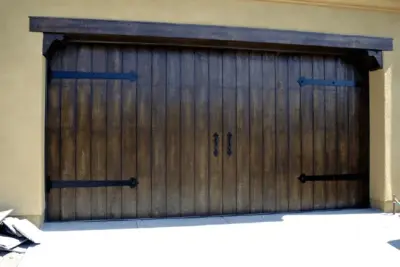 Clarks Garage Door & Gate Repair Santa Clarita - Garage Door Installation & Repair in Santa Clarita, CA