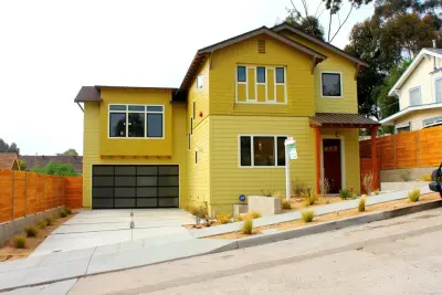 Garage Doors Unlimited - Garage Door Installation & Repair in Poway, CA