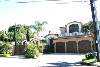 Garage Doors Unlimited - Garage Door Installation & Repair in Poway, CA