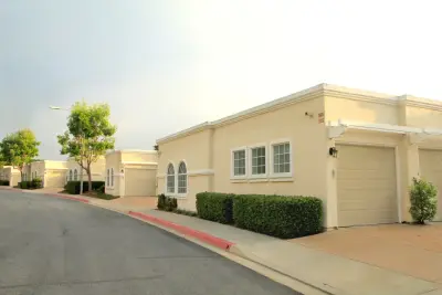 Garage Doors Unlimited - Garage Door Installation & Repair in Poway, CA