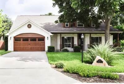 Wayne Dalton Garage Doors - Garage Door Installation & Repair in Lewisville, TX