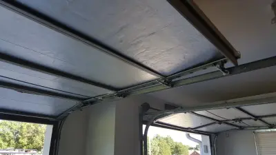 Neighborhood Garage Door Service - Garage Door Installation & Repair in Kent, WA