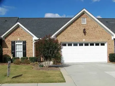 RL Garage Door Solutions - Garage Door Installation & Repair in Farmington Hills, MI