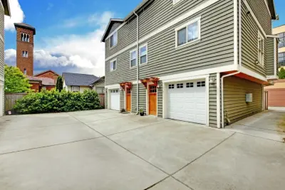 RL Garage Door Solutions - Garage Door Installation & Repair in Farmington Hills, MI