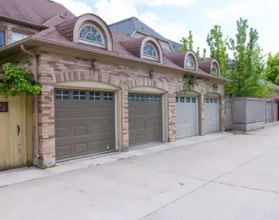Garage Door repair Huntington NY - Garage Door Installation & Repair in Huntington, NY