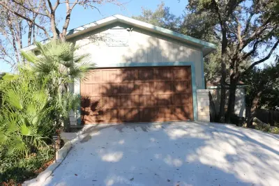 Cedar Park Overhead Doors - Garage Door Installation & Repair in Cedar Park, TX