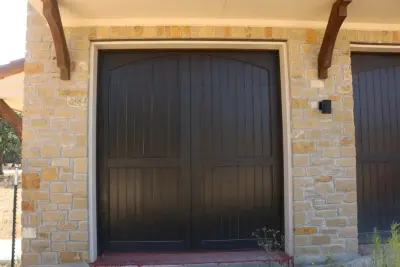 Cedar Park Overhead Doors - Garage Door Installation & Repair in Cedar Park, TX