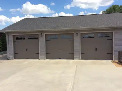 Garage Door Services of Huntington - Garage Door Installation & Repair in Huntington, IN