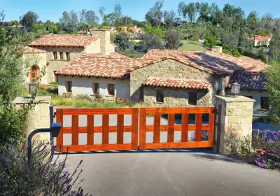 Carriage House Door Company - Garage Door Installation & Repair in Sacramento, CA