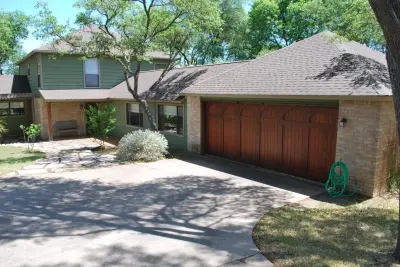 Cowart Door Systems - Garage Door Installation & Repair in Austin, TX