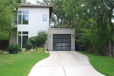 Cowart Door Systems - Garage Door Installation & Repair in Austin, TX