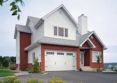 Hicklin Garage Doors Des Moines - Garage Door Installation & Repair in Des Moines, IA