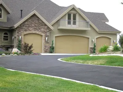 Martin Garage Doors Of Nevada - Garage Door Installation & Repair in Las Vegas, NV