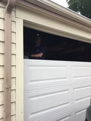 AD Garage Doors and Locks LLC - Garage Door Installation & Repair in Chicago, IL