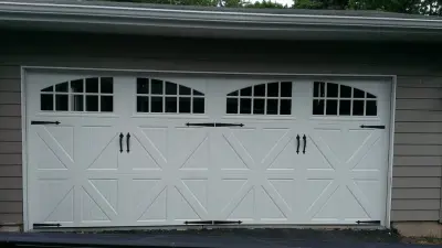 Next Door Inc - Garage Door Installation & Repair in Elgin, IL