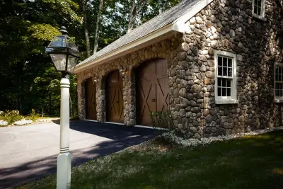 Raynor Door Authority of New England - Garage Door Installation & Repair in Manchester, NH