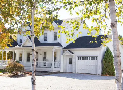 Champlain Door Systems - Garage Door Installation & Repair in Georgia, VT