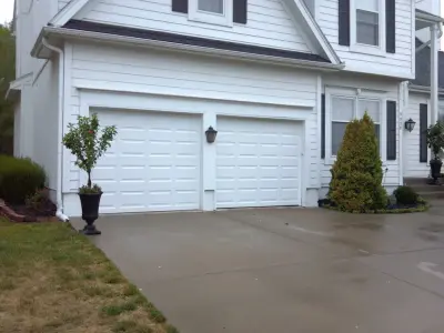 Royal Garage Door - Garage Door Installation & Repair in Lenexa, KS