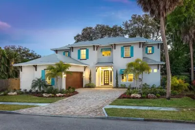 D & D Garage Doors - Garage Door Installation & Repair in Tampa, FL