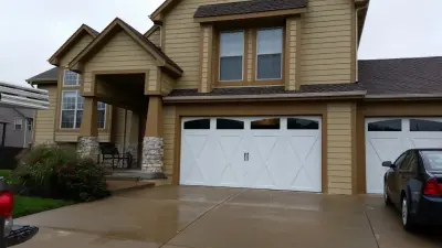 Royal Garage Door - Garage Door Installation & Repair in Lenexa, KS