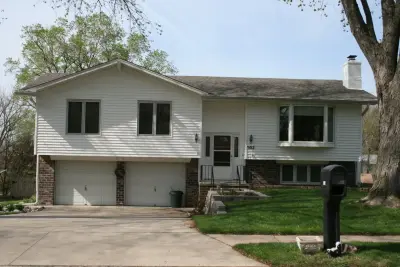 Omaha Door & Window - Garage Door Installation & Repair in Omaha, NE