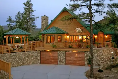 Martin Garage Doors Of Nevada - Garage Door Installation & Repair in Las Vegas, NV