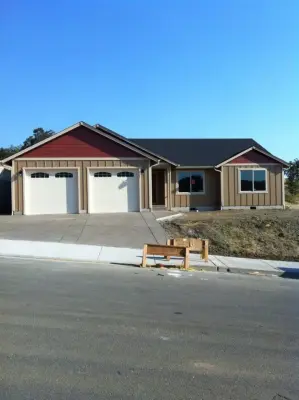 Bunnell's Overhead Door Inc - Garage Door Installation & Repair in Roseburg, OR