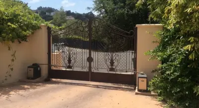 Archway Garage Doors & Gates - Garage Door Installation & Repair in Simi Valley, CA