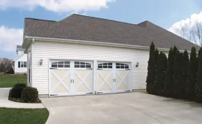 Raynor Garage Doors - Garage Door Installation & Repair in Dixon, IL