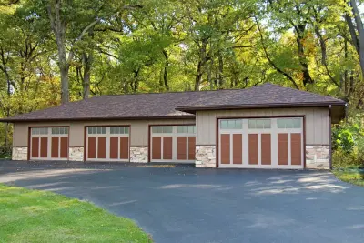Raynor Garage Doors - Garage Door Installation & Repair in Dixon, IL