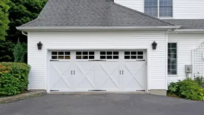 Raynor Garage Doors - Garage Door Installation & Repair in Dixon, IL