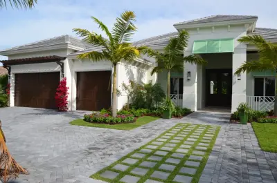 Allied Doors South Florida, LLC - Garage Door Installation & Repair in Pompano Beach, FL