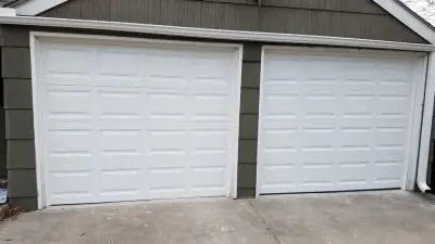 Royal Garage Door - Garage Door Installation & Repair in Lenexa, KS