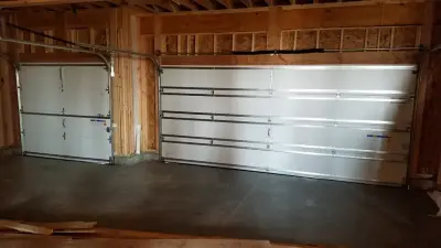 Royal Garage Door - Garage Door Installation & Repair in Lenexa, KS