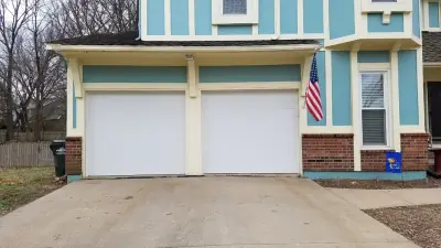 Royal Garage Door - Garage Door Installation & Repair in Lenexa, KS