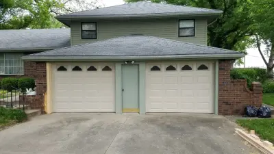 Royal Garage Door - Garage Door Installation & Repair in Lenexa, KS