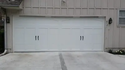 Royal Garage Door - Garage Door Installation & Repair in Lenexa, KS