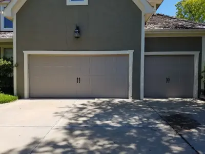 Royal Garage Door - Garage Door Installation & Repair in Lenexa, KS