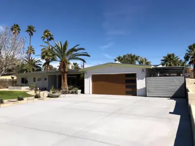 Martin Garage Doors Of Nevada - Garage Door Installation & Repair in Las Vegas, NV