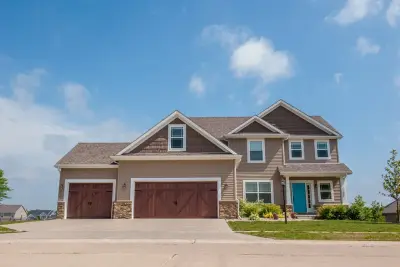 Sholes Overhead Door Inc - Garage Door Installation & Repair in Blue Lake, CA