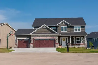 Sholes Overhead Door Inc - Garage Door Installation & Repair in Blue Lake, CA
